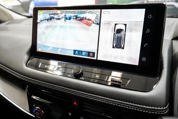 https://vehicle-cdn.autoleague.cloud/33417_3002033_23.jpg
