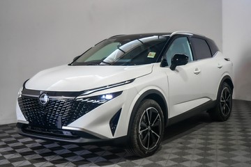 https://vehicle-cdn.autoleague.cloud/33417_3003273_4.jpg