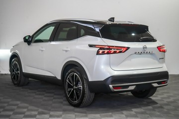 https://vehicle-cdn.autoleague.cloud/33417_3003273_5.jpg