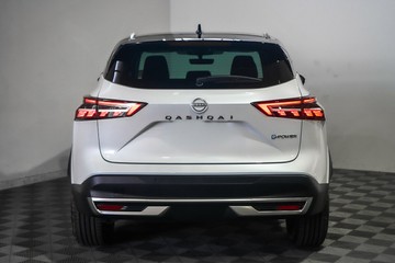 https://vehicle-cdn.autoleague.cloud/33417_3003273_6.jpg