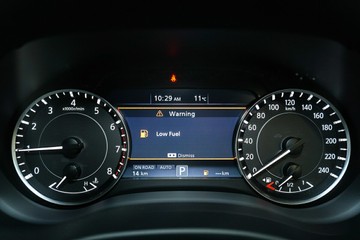 https://vehicle-cdn.autoleague.cloud/33417_3004357_17.jpg