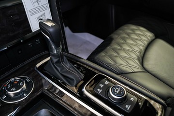 https://vehicle-cdn.autoleague.cloud/33417_3004357_24.jpg