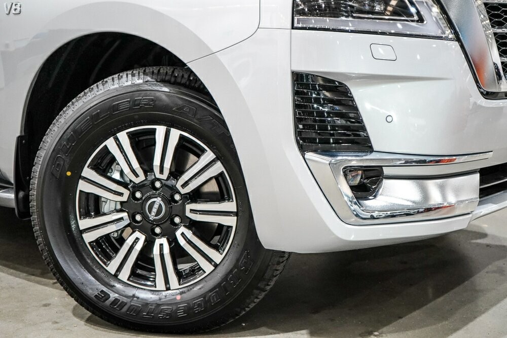 Nissan Patrol image 2
