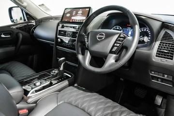 https://vehicle-cdn.autoleague.cloud/33417_3004371_11.jpg