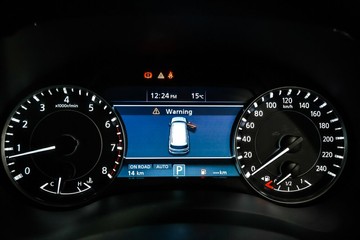https://vehicle-cdn.autoleague.cloud/33417_3004371_13.jpg