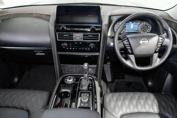https://vehicle-cdn.autoleague.cloud/33417_3004561_10.jpg