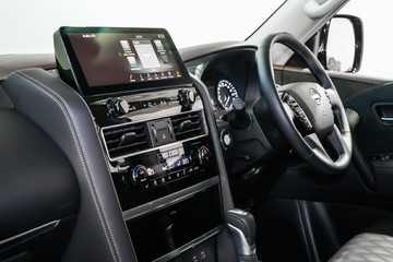 https://vehicle-cdn.autoleague.cloud/33417_3004561_23.jpg
