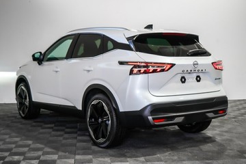 https://vehicle-cdn.autoleague.cloud/33417_3007597_5.jpg