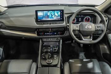 https://vehicle-cdn.autoleague.cloud/33417_3010568_10.jpg