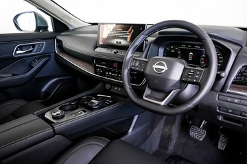 https://vehicle-cdn.autoleague.cloud/33417_3012855_11.jpg