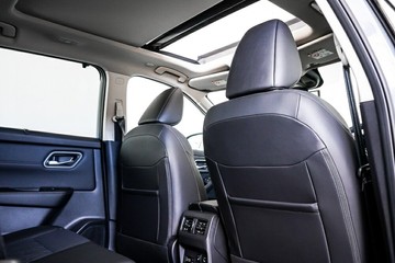 https://vehicle-cdn.autoleague.cloud/33417_3012855_16.jpg