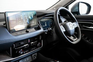 https://vehicle-cdn.autoleague.cloud/33417_3012855_22.jpg