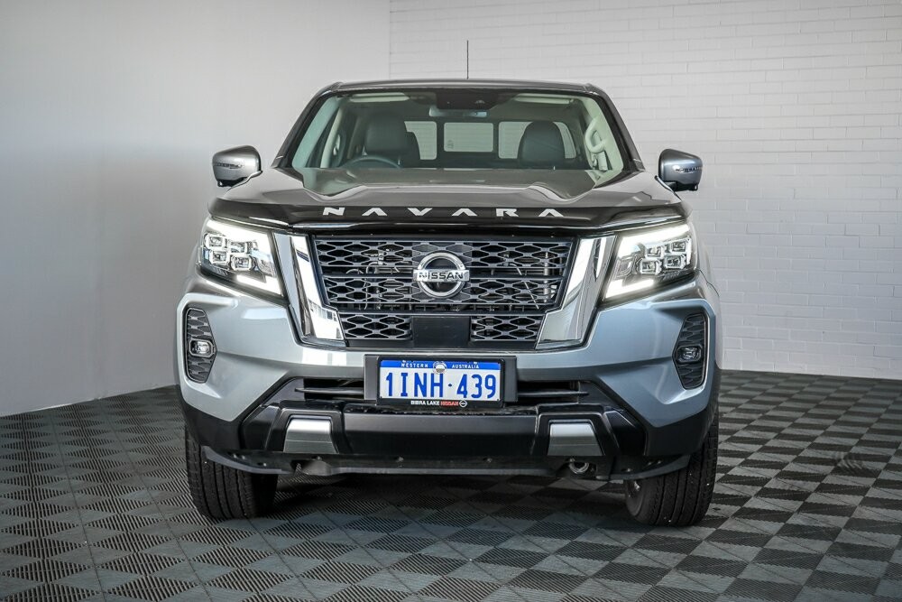 Nissan Navara image 3