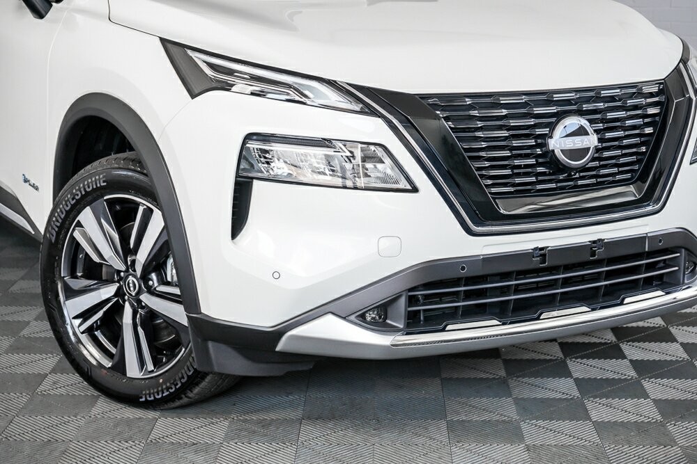 Nissan X-trail image 2