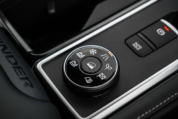 https://vehicle-cdn.autoleague.cloud/33489_2919314_22.jpg