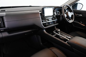 https://vehicle-cdn.autoleague.cloud/33489_2919314_23.jpg
