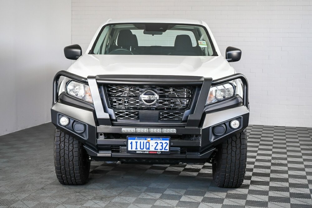 Nissan Navara image 3