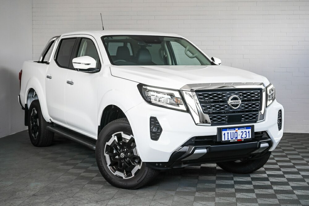 Nissan Navara image 1