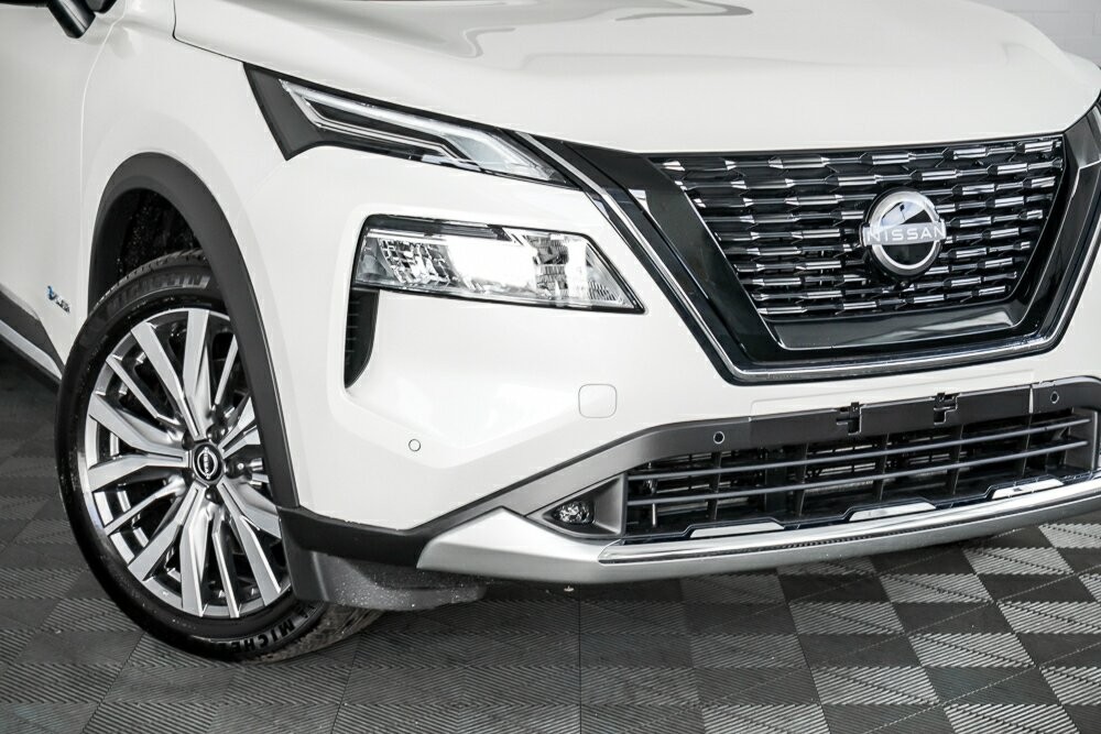 Nissan X-trail image 2