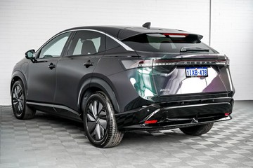 https://vehicle-cdn.autoleague.cloud/33489_2955512_5.jpg