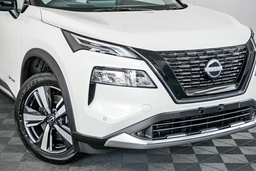 Nissan X-trail image 2
