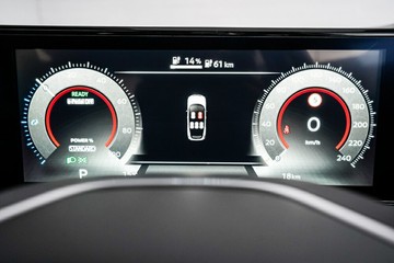https://vehicle-cdn.autoleague.cloud/33489_2968040_18.jpg