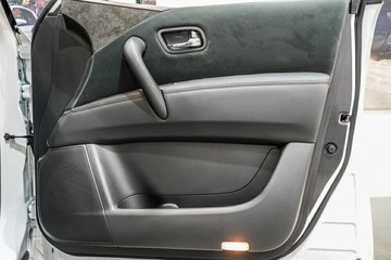 https://vehicle-cdn.autoleague.cloud/33489_2984895_17.jpg