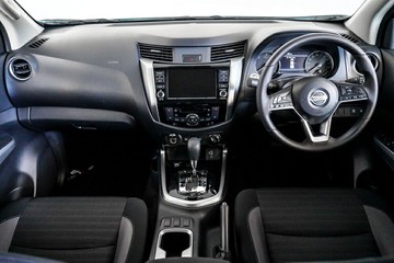https://vehicle-cdn.autoleague.cloud/33489_2985330_11.jpg