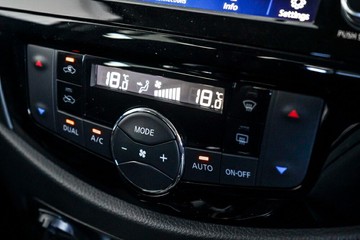 https://vehicle-cdn.autoleague.cloud/33489_2985330_19.jpg