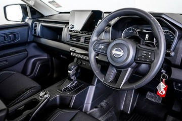 https://vehicle-cdn.autoleague.cloud/33489_2986853_15.jpg