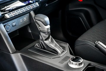 https://vehicle-cdn.autoleague.cloud/33489_2986853_24.jpg