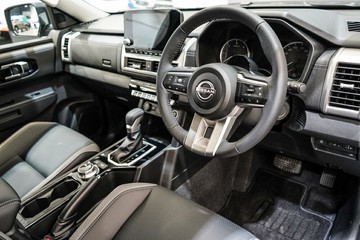 https://vehicle-cdn.autoleague.cloud/33489_2986902_15.jpg