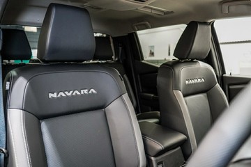 https://vehicle-cdn.autoleague.cloud/33489_2986902_17.jpg