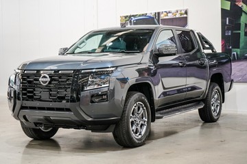 https://vehicle-cdn.autoleague.cloud/33489_2986902_5.jpg