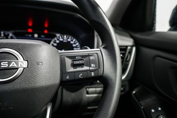 https://vehicle-cdn.autoleague.cloud/33489_2987217_12.jpg
