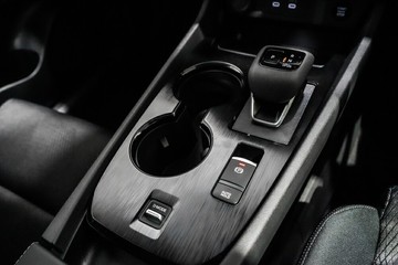 https://vehicle-cdn.autoleague.cloud/33489_2987217_18.jpg