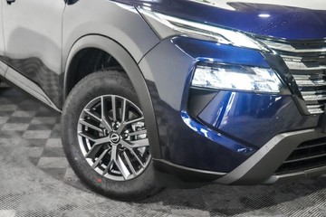 https://vehicle-cdn.autoleague.cloud/33489_2987217_2.jpg