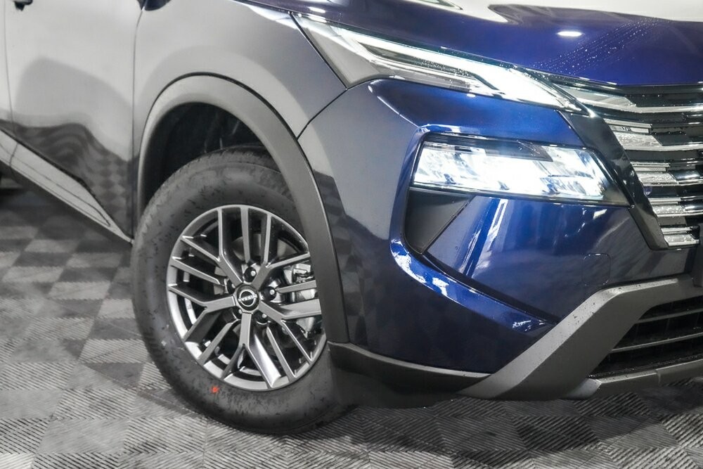 Nissan X-trail image 2