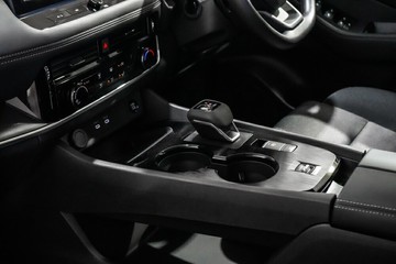 https://vehicle-cdn.autoleague.cloud/33489_2987217_22.jpg