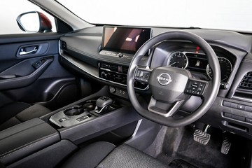 https://vehicle-cdn.autoleague.cloud/33489_2988868_14.jpg
