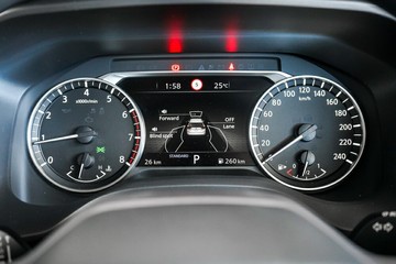 https://vehicle-cdn.autoleague.cloud/33489_2988868_15.jpg