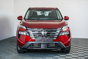 https://vehicle-cdn.autoleague.cloud/33489_2988868_3.jpg