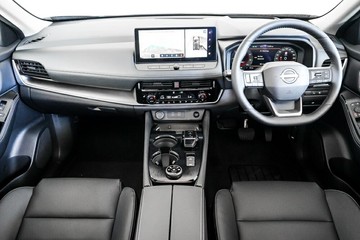 https://vehicle-cdn.autoleague.cloud/33489_2991231_13.jpg