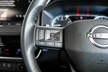 https://vehicle-cdn.autoleague.cloud/33489_2991926_16.jpg
