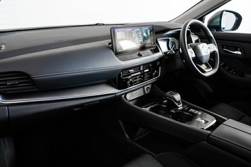 https://vehicle-cdn.autoleague.cloud/33489_2991926_21.jpg