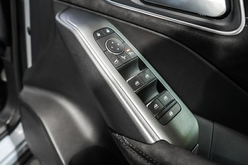 https://vehicle-cdn.autoleague.cloud/33489_2998083_19.jpg