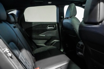https://vehicle-cdn.autoleague.cloud/33489_2998083_21.jpg