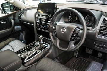 https://vehicle-cdn.autoleague.cloud/33489_3001392_11.jpg