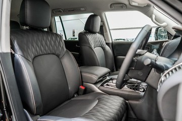 https://vehicle-cdn.autoleague.cloud/33489_3001392_18.jpg