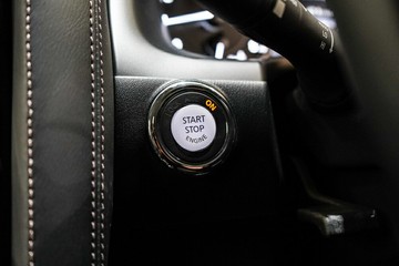 https://vehicle-cdn.autoleague.cloud/33489_3001392_23.jpg